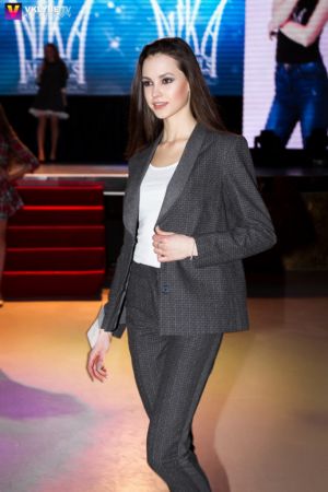 nika-19-years (16)